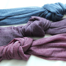 Load image into Gallery viewer, SSS Hijab - Sea Blue / Purple passion / Grape
