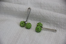 Load image into Gallery viewer, Hijab Pins - Scarf Brooches - Green
